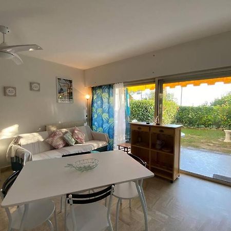 C037-Nice Studio With Garden And Parking - Near Beach カンヌ エクステリア 写真